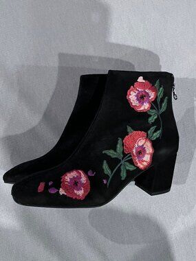 Renvy Woman’s  Suede Embroidered Bootie Black/Red, SZ 38